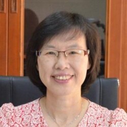 位于台北的台湾师范大学华语系主任蔡雅薰