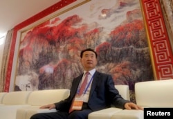 万达集团董事长王健林在青岛,准备参加青岛东方影都的启动典礼(2013年9月22日)