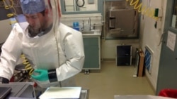 位于马里兰州德特里克堡(Ft. Detrick)的美国陆军传染病医学研究所生物安全等级4的实验室