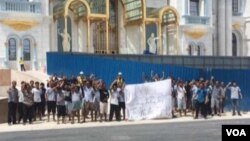 中国工人在博华太平洋赌场工地抗议(中国工人提供)