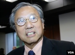 梁福麟律师(美国之音国符拍摄)