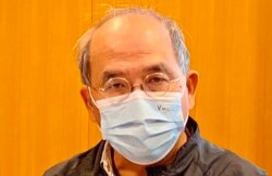 香港民意研究所副行政总裁钟剑华批评,北京进一步扭曲香港的选举制度的话,只会令选举变成一场“猴子戏”,与解决社会问题背道而驰 (美国之音/汤惠芸)