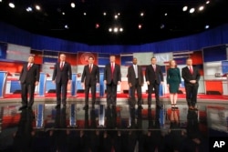 在威斯康辛州的密尔沃基,共和党总统参选人进行第四次辩论(2015年11月10日)