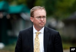 白宫预算局长马瓦尼(资料照)