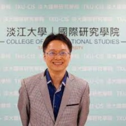 台湾淡江大学欧洲研究所所长卓忠宏。(卓忠宏提供)