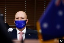 资料照:澳大利亚国防部长杜登(Peter Dutton)