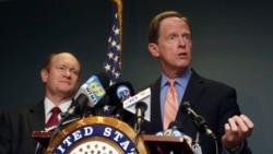 资料照:共和党联邦参议员图米(Sen. Pat Toomey, R-PA)