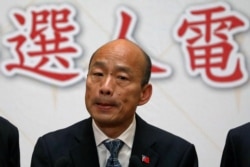 台湾国民党总统候选人韩国瑜在第二场电视政见辩论会后对媒体讲话。(2019年12月25日)