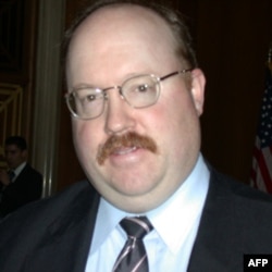 国际评估和战略中心的资深研究员理查德•费舍尔(Richard D. Fisher)