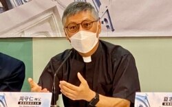 天主教香港教区候任主教周守仁表示,以同理心与年轻人对话相当重要,他又认为国安法之下仍然要给予学生思想空间(美国之音/汤惠芸)