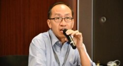 香港大学新闻及传媒研究中心副教授傅景华(美国之音/汤惠芸)