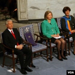 颁奖典礼上的空椅子(美国之音王南拍摄)