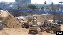 泛海集团的酒店项目工地(美国之音国符拍摄)