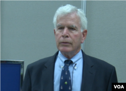 科尔称中国意图控制整个南中国海(美国之音黎堡拍摄)