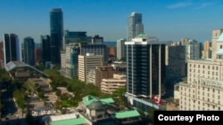 加拿大温哥华的房市今年泡沫化(美国之音国符提供)