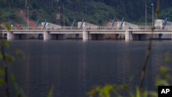 老挝中部南屯河上的南屯 2 号大坝。(资料照片,2010年10月24日)