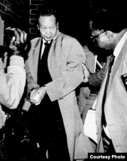 1985年11月22日晚上10点37分,金无怠被捕。