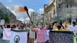 အများပြည်သူရုံးပိတ်ရက် ၉ ရက်တာ ပထမနေ့ ဒေသတချို့ ဆန္ဒပြပွဲများ ဆက်ရှိ အများပြည်သူရုံးပိတ်ရက် ၉ ရက်တာ ပထမနေ့ ဒေသတချို့ ဆန္ဒပြပွဲများ ဆက်ရှိ