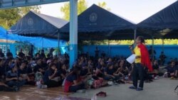 ထိုင်းစက်ရုံပိတ်လို့ မြန်မာအလုပ်သမား ၂၀၀ ကျော် အခက်တွေ့ ထိုင်းစက်ရုံပိတ်လို့ မြန်မာအလုပ်သမား ၂၀၀ ကျော် အခက်တွေ့