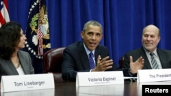 奥巴马总统在美国农业部举行的农业和工商界领袖会议上谈TPP。(2015年10月6日)