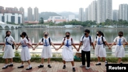 香港学生再次组成人链促港府回应五大诉求。(2019年9月19日)