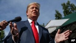 美国总统川普6月15日在白宫对记者发表讲话(美联社)