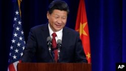 在美国西部城市西雅图访问的中国国家主席习近平在欢迎晚宴上发表讲话(2015年9月22日)