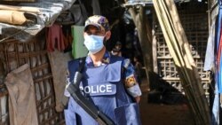 ရိုဟင်ဂျာ ARSA ခေါင်းဆောင်ရဲ့ ညီအစ်ကို ဘင်္ဂလားအထူးရဲ ဖမ်းဆီး ရိုဟင်ဂျာ ARSA ခေါင်းဆောင်ရဲ့ ညီအစ်ကို ဘင်္ဂလားအထူးရဲ ဖမ်းဆီး