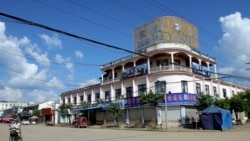 ကိုးကန့်တပ်က လောက်ကိုင်မြို့ကနေ လူ ၃၀၀ ကျော်ခေါ်ဆောင်ခဲ့ ကိုးကန့်တပ်က လောက်ကိုင်မြို့ကနေ လူ ၃၀၀ ကျော်ခေါ်ဆောင်ခဲ့