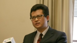 郭飞雄在上海浦东宣布绝食抗议当局不准出关 郭飞雄在上海浦东宣布绝食抗议当局不准出关