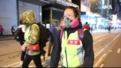 记者手记:18岁女急救员在香港理工大学警民大战中的历练 记者手记:18岁女急救员在香港理工大学警民大战中的历练
