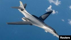 资料照:美国空军B-1B“枪骑兵”超音速战略轰炸机