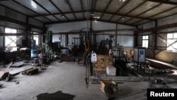 中国辽宁沈阳一个工业园区里的一家金属热处理工厂停工。(2021年9月30日)