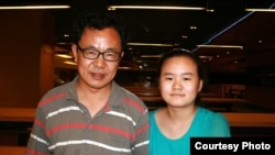 张林和女儿张安妮(女权无疆界组织提供)