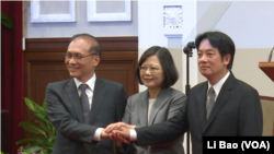台湾总统蔡英文2017年9月5日宣布行政院长换人,由赖清德(右)接替林全。 (美国之音黎堡拍摄)