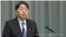 日本内阁官房长官林芳正在东京的例行记者会上回答提问。(2025年9月29日)