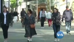 ဥရောပနိုင်ငံတချို့မှာ ကန့်သတ်ချက်တွေ ရုပ်သိမ်း ဥရောပနိုင်ငံတချို့မှာ ကန့်သတ်ချက်တွေ ရုပ်သိမ်း