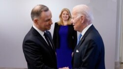 ကန်နဲ့ပိုလန် သမ္မတနှစ်ဦး အိမ်ဖြူတော်မှာတွေ့ဆုံ ကန်နဲ့ပိုလန် သမ္မတနှစ်ဦး အိမ်ဖြူတော်မှာတွေ့ဆုံ