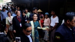 ကချင်စစ်ရှောင်စခန်းဒုက္ခသည်များ ဒေါ်စုသွားရောက် တွေ့ဆုံ ကချင်စစ်ရှောင်စခန်းဒုက္ခသည်များ ဒေါ်စုသွားရောက် တွေ့ဆုံ