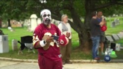 «Забіг мерців» - поєднав святкування Гелловіну, фізичні вправи та збір коштів на потреби цвинтаря. Відео «Забіг мерців» - поєднав святкування Гелловіну, фізичні вправи та збір коштів на потреби цвинтаря. Відео