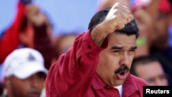 委内瑞拉总统尼古拉斯·马杜罗在首都加尔加斯。(2017年8月14日)