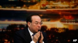 2017年3月6日,中共重庆市委书记孙政才在北京开会。美联社当时说,孙政才是争取在中共十九大成为政治局常委的竞争者之一。