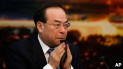 2017年3月6日,中共重庆市委书记孙政才在北京开会。美联社当时说,孙政才是争取在中共十九大成为政治局常委的竞争者之一。