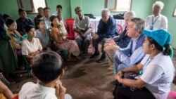 ကုလမဟာမင်းကြီး ရခိုင်ပြည်နယ်မှာ ဒုက္ခသည်တွေနဲ့ တွေ့ဆုံ ကုလမဟာမင်းကြီး ရခိုင်ပြည်နယ်မှာ ဒုက္ခသည်တွေနဲ့ တွေ့ဆုံ