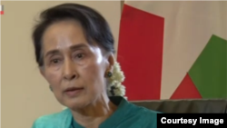 ဒေါ်အောင်ဆန်းစုကြည်