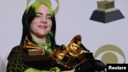 ဆယ်ကျော်သက်အဆိုတော် Billie Eilish ဂရမ်မီဆုကြီး လေးဆုရရှိ