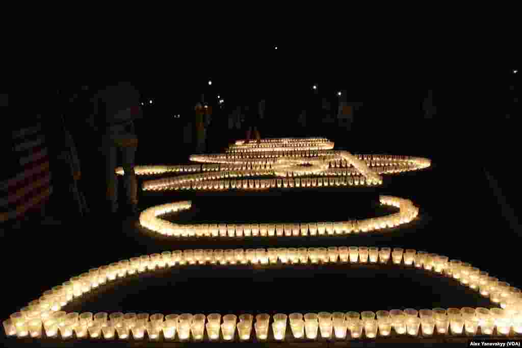 "Іскра єдності від Вашингтона до України"