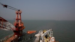 မလေးရှားကူညီရေးသဘောၤ ဘင်္ဂလားဒေ့ရှ်မှာ ကမ်းကပ်ခွင့်စောင့်စားစဲ မလေးရှားကူညီရေးသဘောၤ ဘင်္ဂလားဒေ့ရှ်မှာ ကမ်းကပ်ခွင့်စောင့်စားစဲ