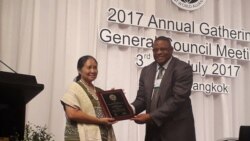 ဒေါက်တာစင်သီယာမောင်ကို Baptist World Alliance လူ့အခွင့်အရေးဆု ချီးမြှင့် ဒေါက်တာစင်သီယာမောင်ကို Baptist World Alliance လူ့အခွင့်အရေးဆု ချီးမြှင့်