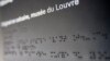 Hàng chữ Braille trong cuộc triển lãm dành cho người mù và khiếm thị tại Bảo tàng Louvre ở Paris.